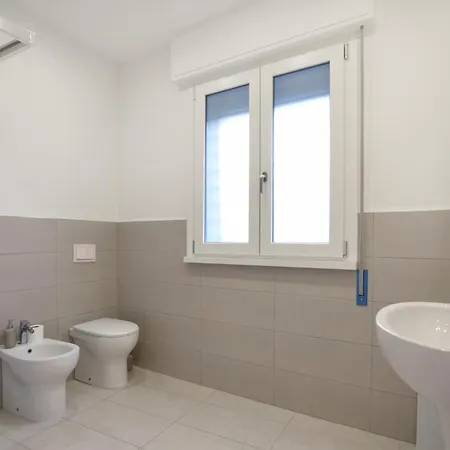 Lovely In With Wifi Apartment Viareggio